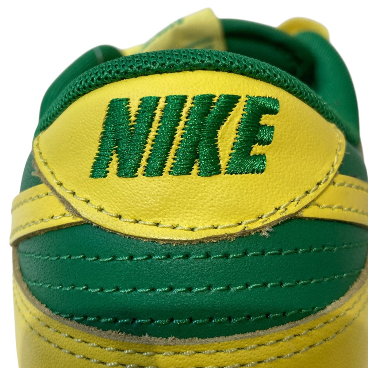 DUNK LOW RETRO BTTYSスニーカーDV0833-300