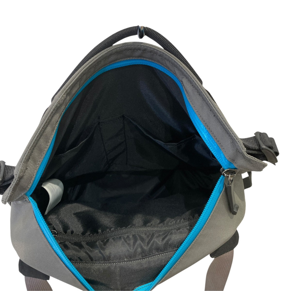 ARRO 8 SHOULDER BAGショルダーバッグ28725