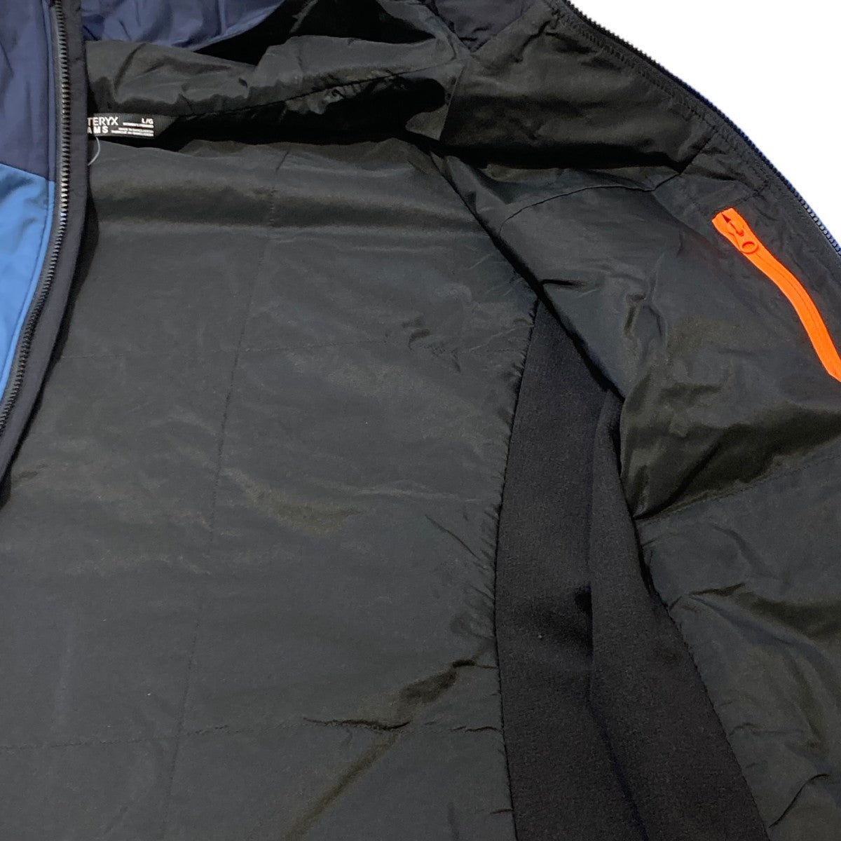 Atom LT Hoody W中綿ジャケットX000006980