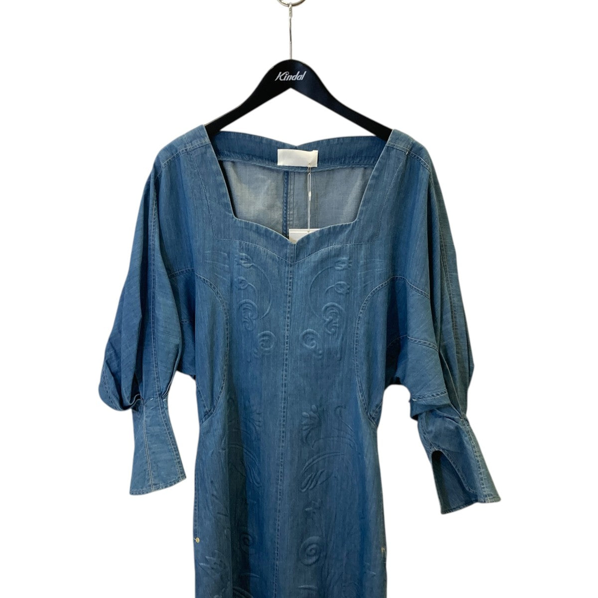 24SSFloral Embossed DressワンピースMM24SS-DR029