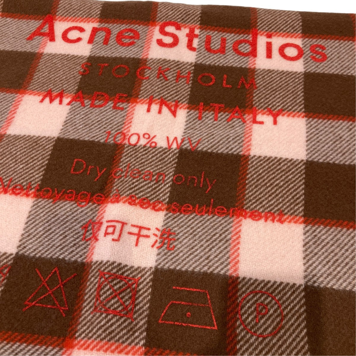 ACNE STUDIOS チェック大判ストール 古着・中古-3枚目のアイテム画像